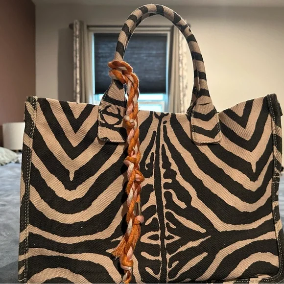 Vince Camuto Black and Tan Chevron Tote Bag - Picture 2 of 5
